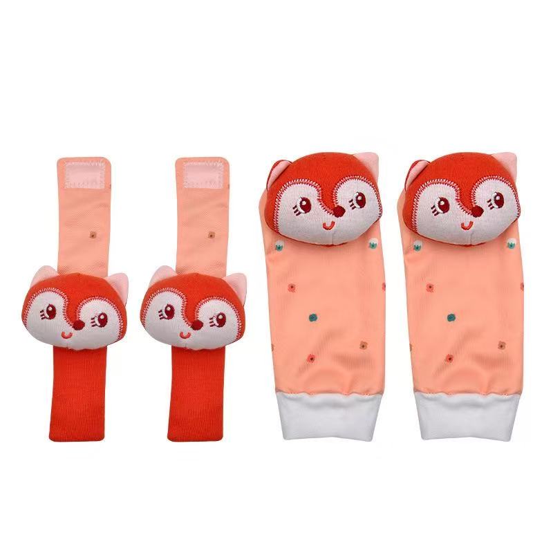 Discover our adorable Baby Socks with built-in Wrist Rattle Socks, designed to delight and engage your little one! These soft and comfortable socks double as Baby Sensory Toys, stimulating your baby’s senses with gentle sounds and textures. Perfect as Montessori Toys, they encourage exploration and learning through play. Whether you’re looking for the best baby toys or a unique 1st Birthday Gift, these Wrist Rattle Socks are a must-have. Ideal for gifting or everyday use, they combine fun, comfort, and deve